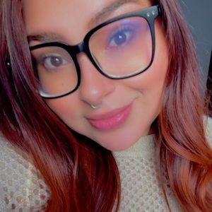 Meet your Posher, Tania